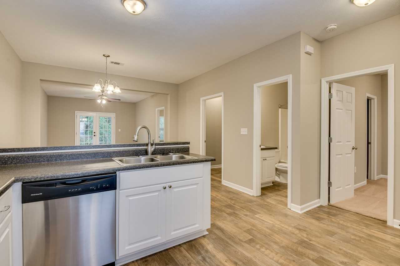 205 Old Berzelia Rd - Photo 2 of 29