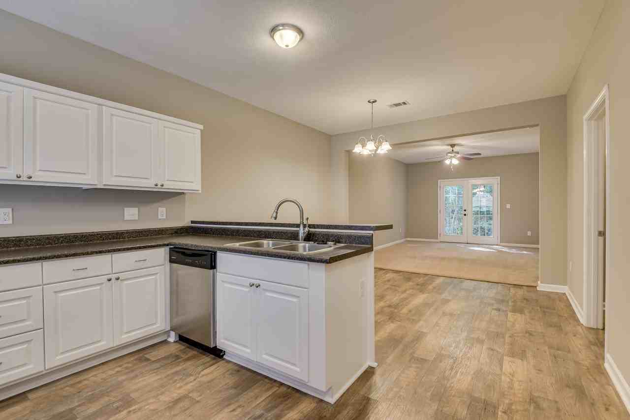 205 Old Berzelia Rd - Photo 4 of 29