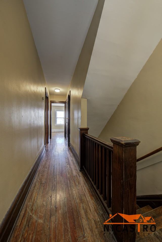 1638 Indianola Ave - Photo 5 of 50