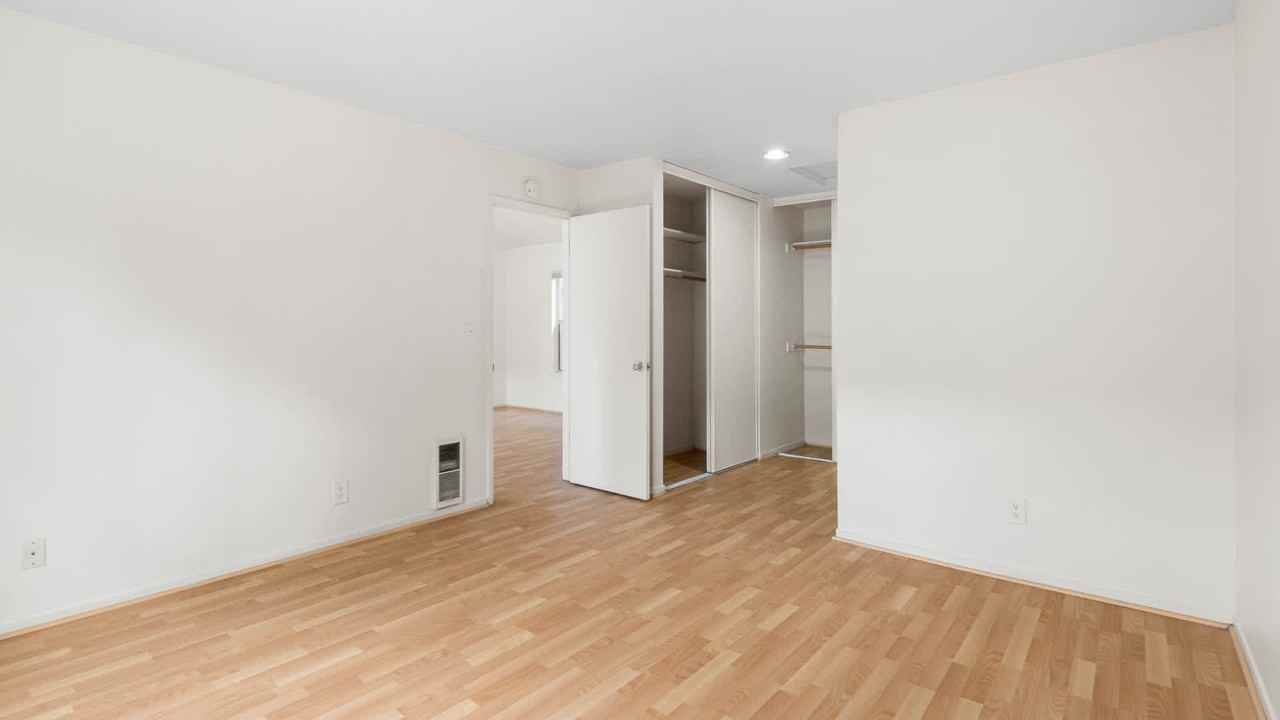 Riva Terra Apartments at Redwood Shores - Photo 6 of 60