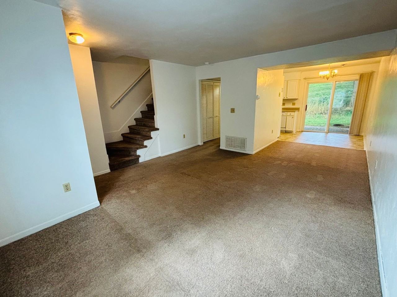 309 New Kent Rd #309 - Photo 6 of 17