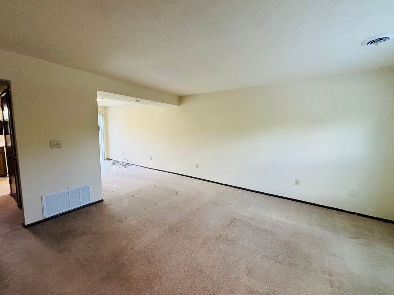 331 New Kent Road - Photo 2 of 15