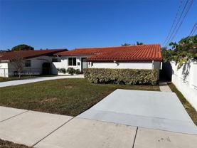 8943 Sw 25th St #2 - Photo 1 of 1