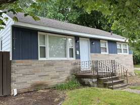 335 Avery St - Photo 1 of 1