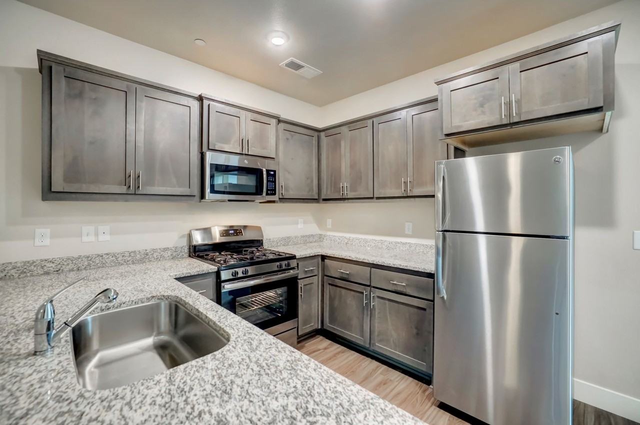 The Domicile @ Joshua Tree - Photo 6 of 17