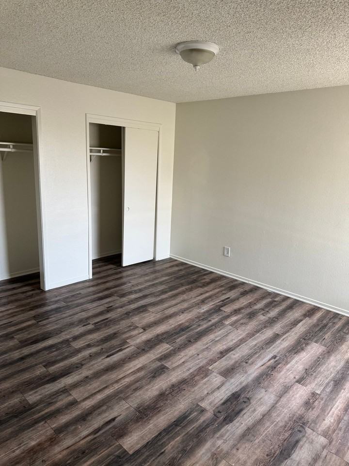 Coventry Place Apartments - Photo 2 of 25