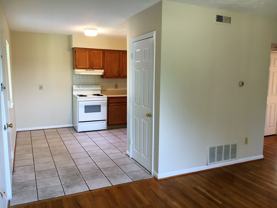 450 Norwich - Photo 1 of 1