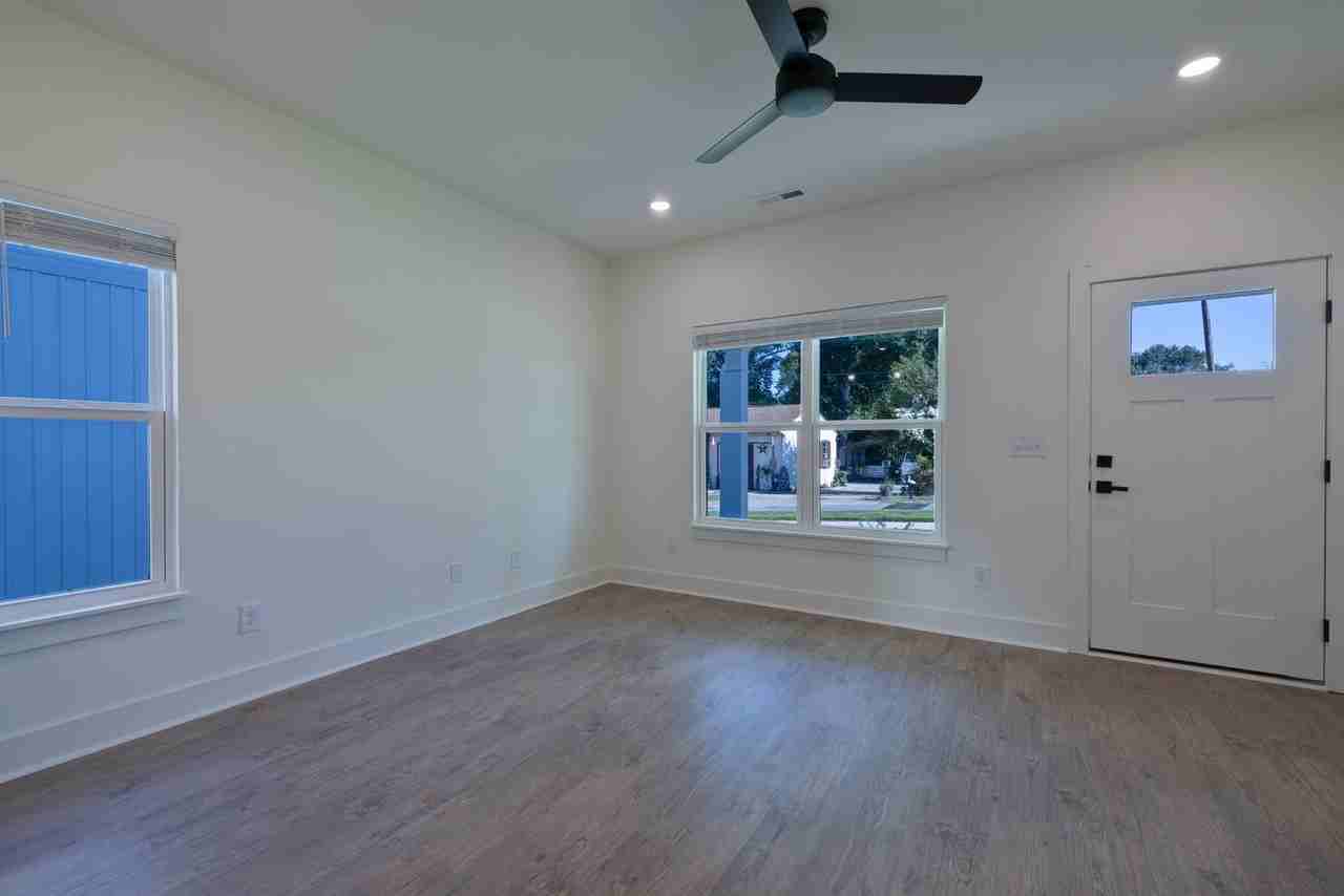 Brand New 2 Bed/2.5 Bath Townhomes at Green Leaf - Photo 3 of 20