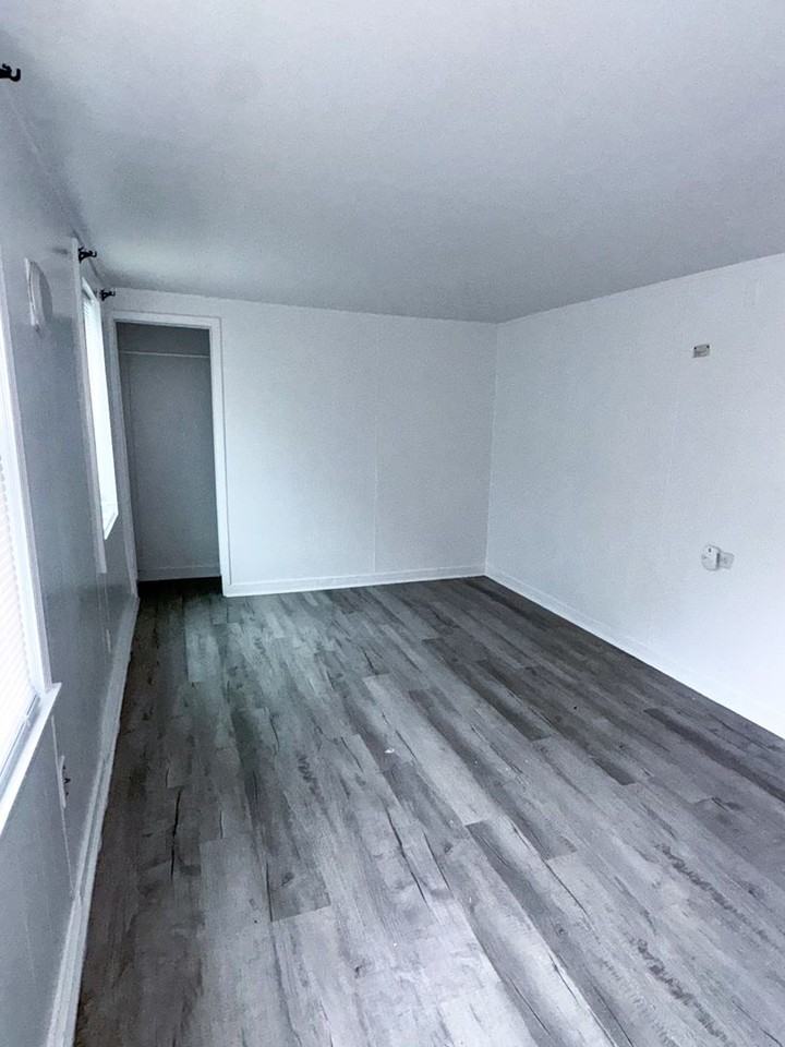 Brush Street (Rolling Lakes Yacht Club LLC) - Photo 2 of 10