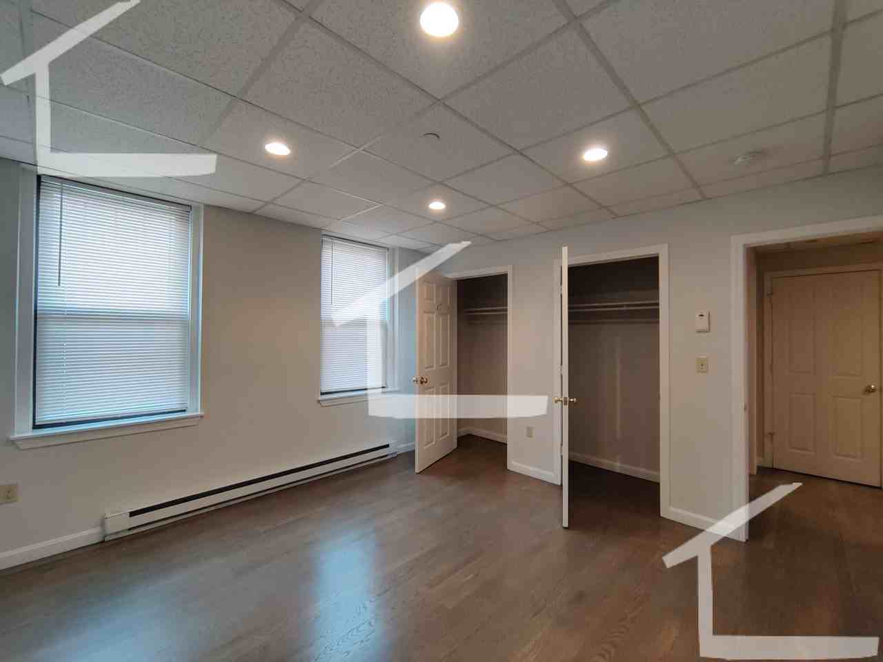 83 Park Dr - Photo 2 of 7