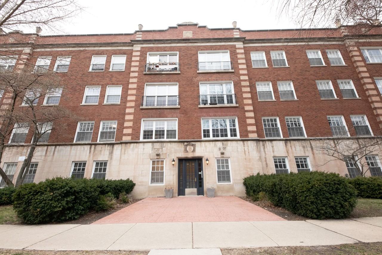 1000 Hinman - Photo 2 of 32