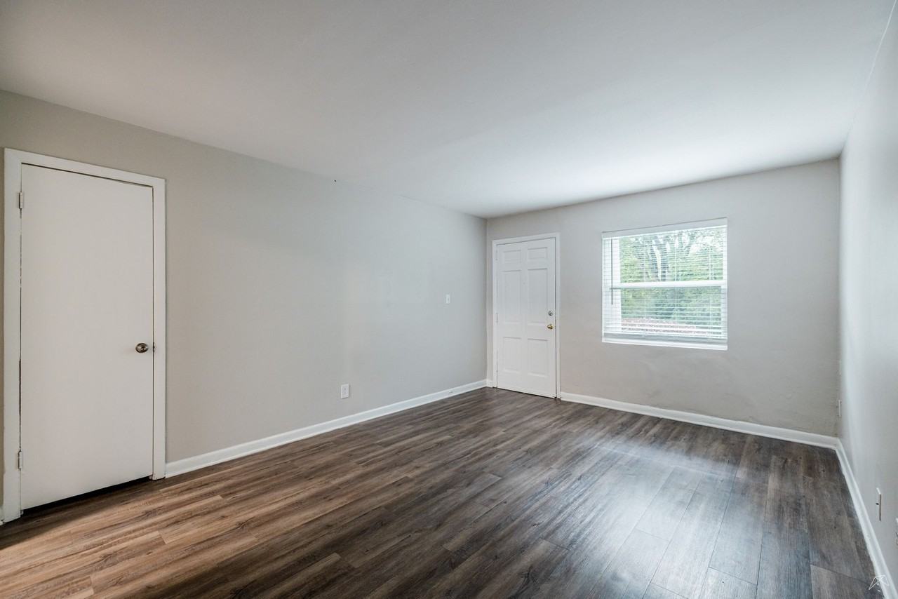 Live Connected. Live Collier. - Photo 4 of 50