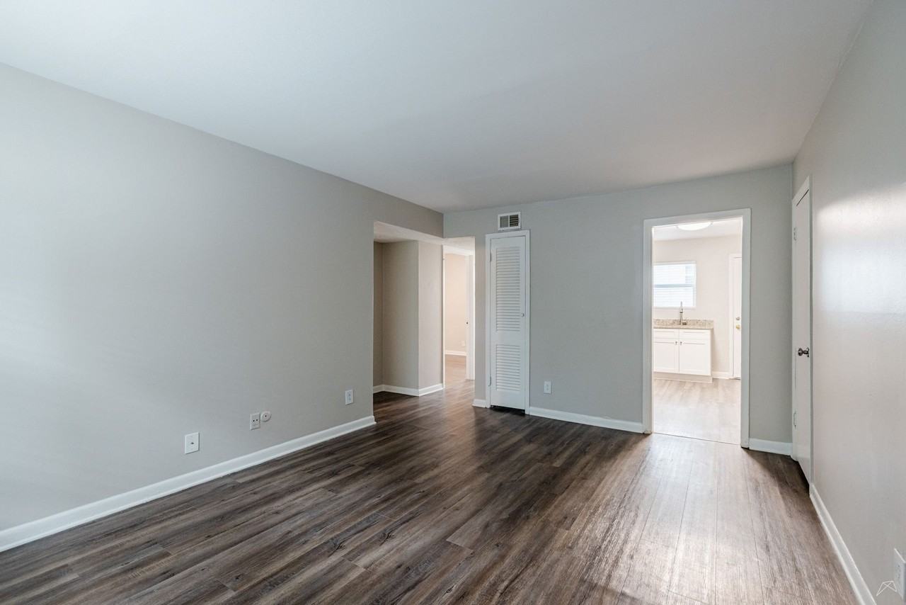 Live Connected. Live Collier. - Photo 7 of 50