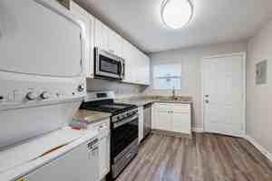 featured image of 1026 Collier Rd Nw