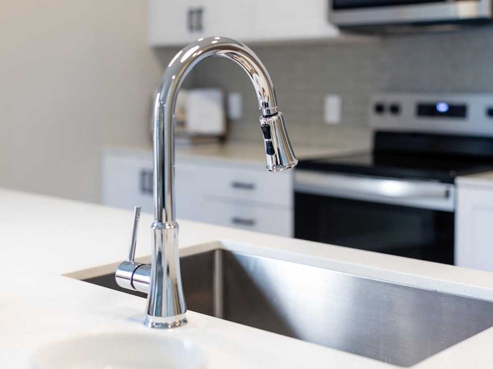 Avalon Lake Norman - Photo 4 of 50