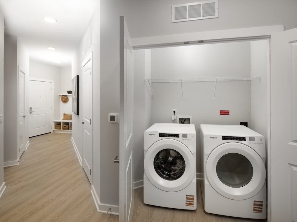 Avalon Lake Norman - Photo 7 of 50