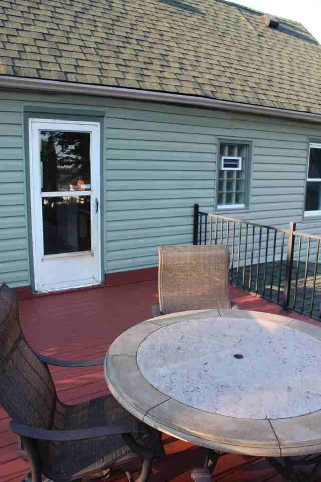 396 Van Buren Ave #NA - Photo 3 of 22