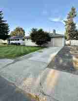 5411 N Oak St #NA - Photo 1 of 1