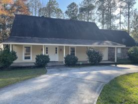 212 Lexington Dr #NA - Photo 1 of 1