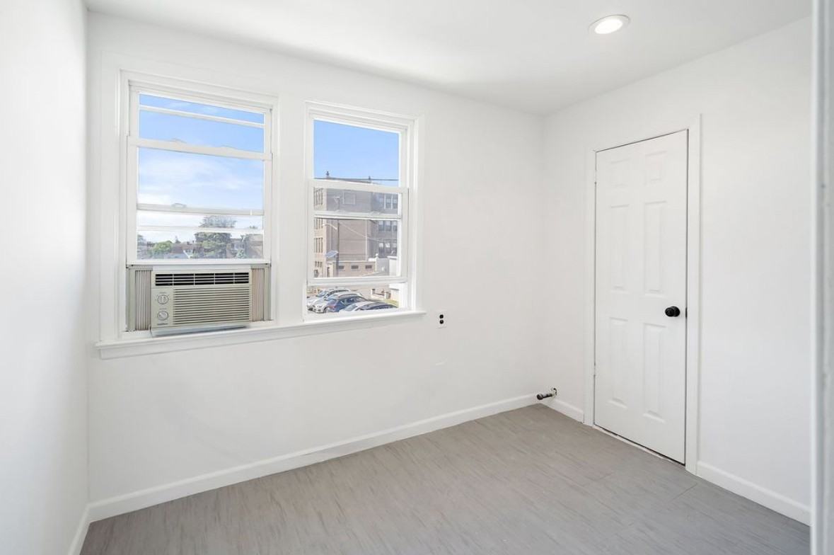 16 Legion Pl #2 - Photo 6 of 11