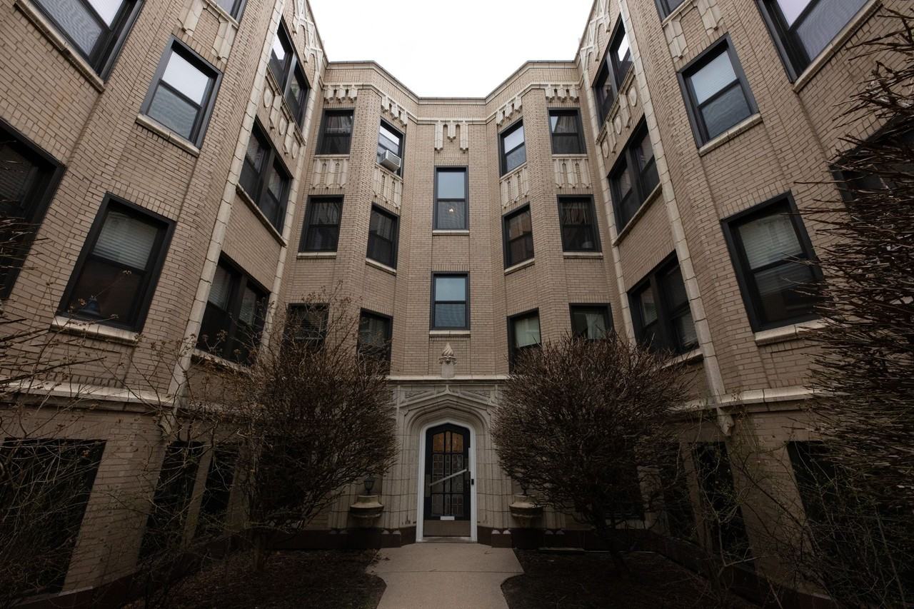 910-916 Judson - Photo 3 of 36