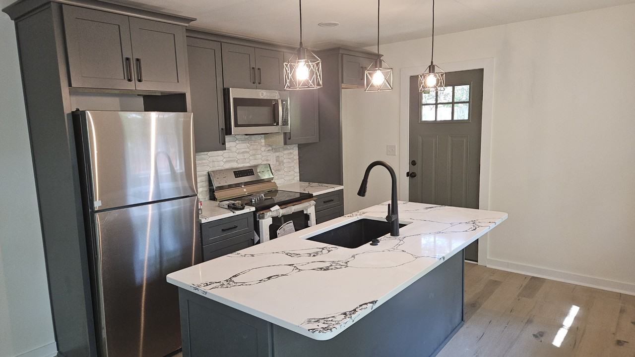 764 Rochelle Dr Sw #A - Photo 5 of 20