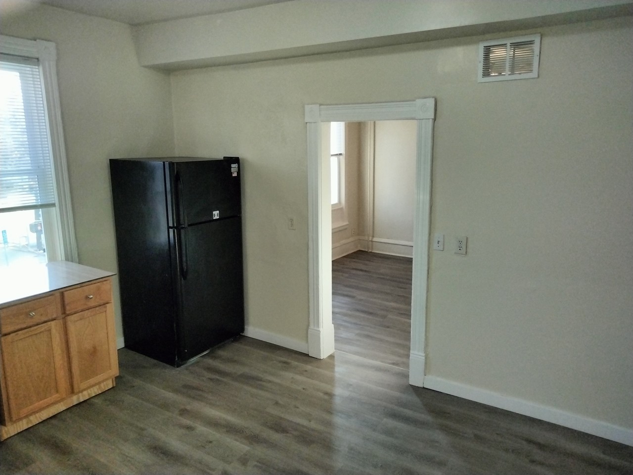3455 Chicago Ave #3 - Photo 3 of 17