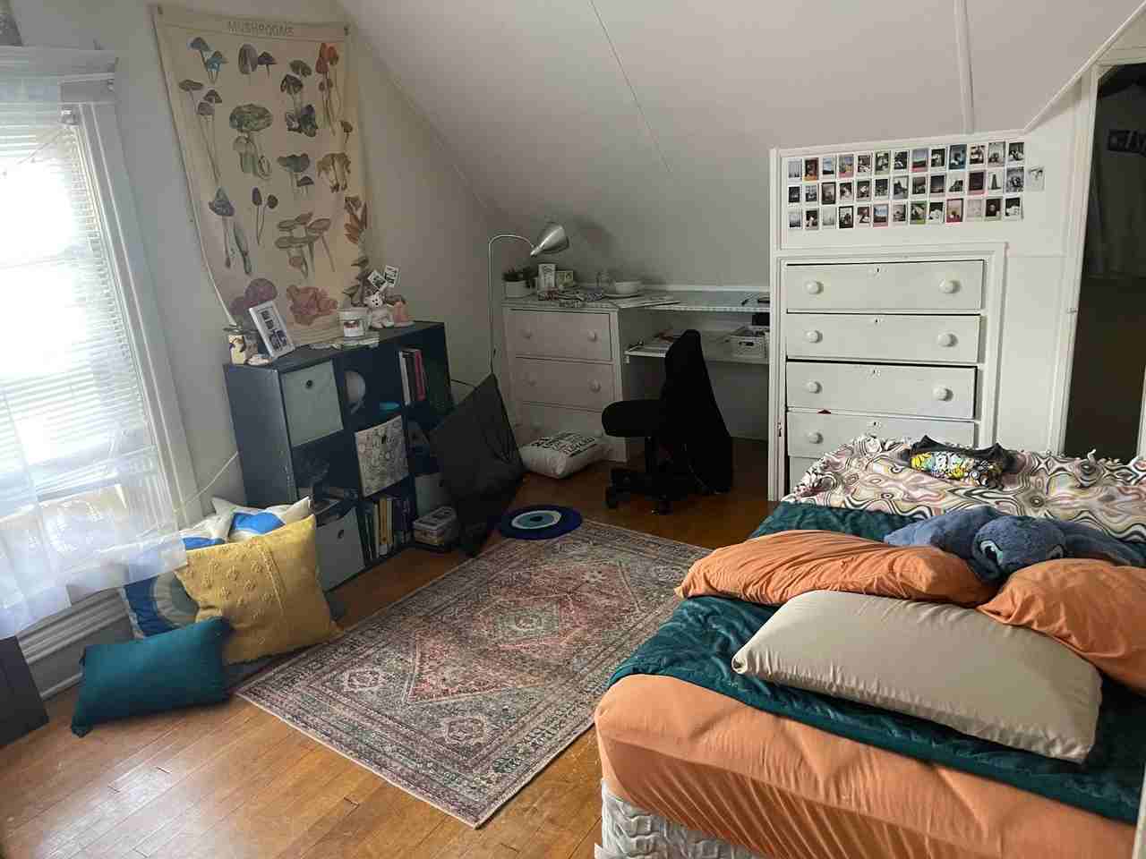 861 Cherry St - Photo 2 of 17