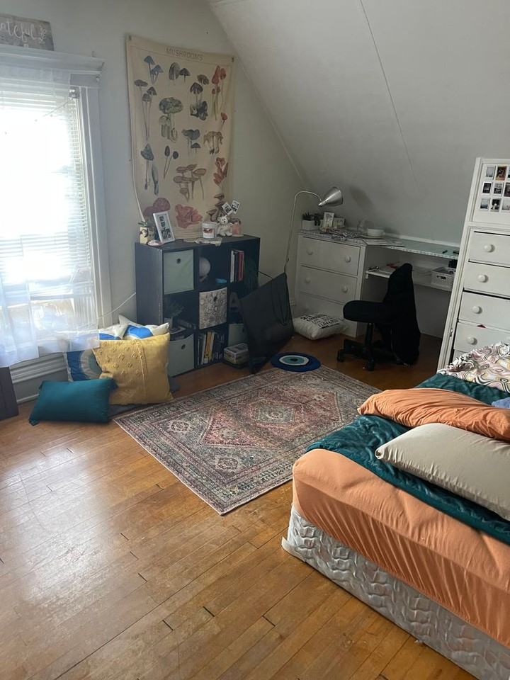 861 Cherry St - Photo 4 of 17