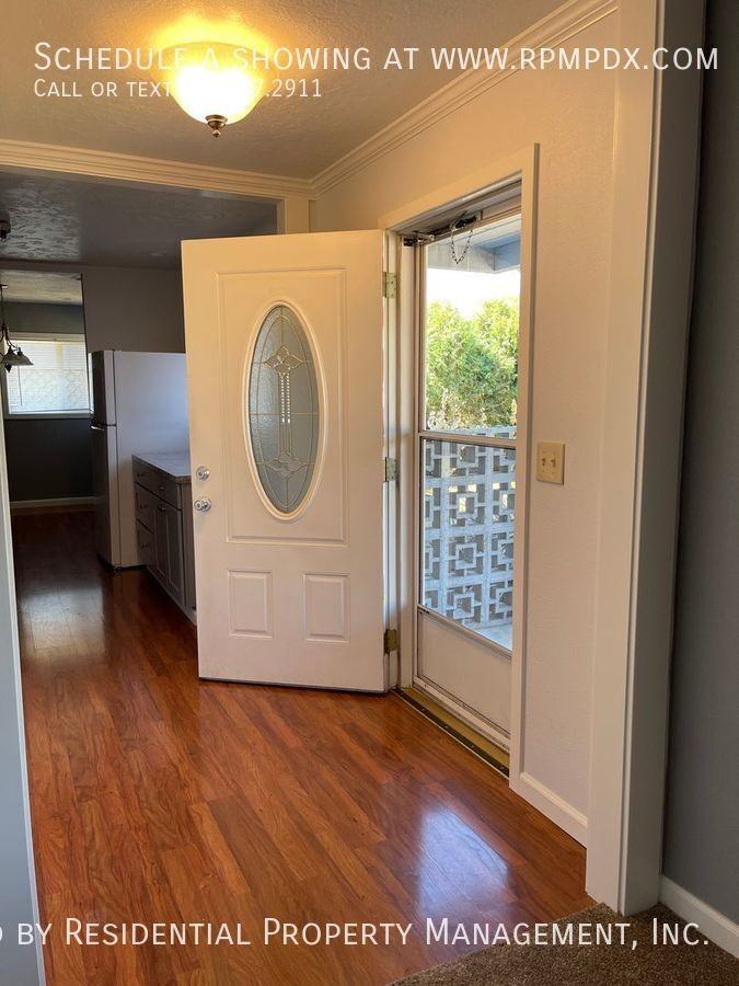 298 North 4th Avenue - Photo 3 of 31