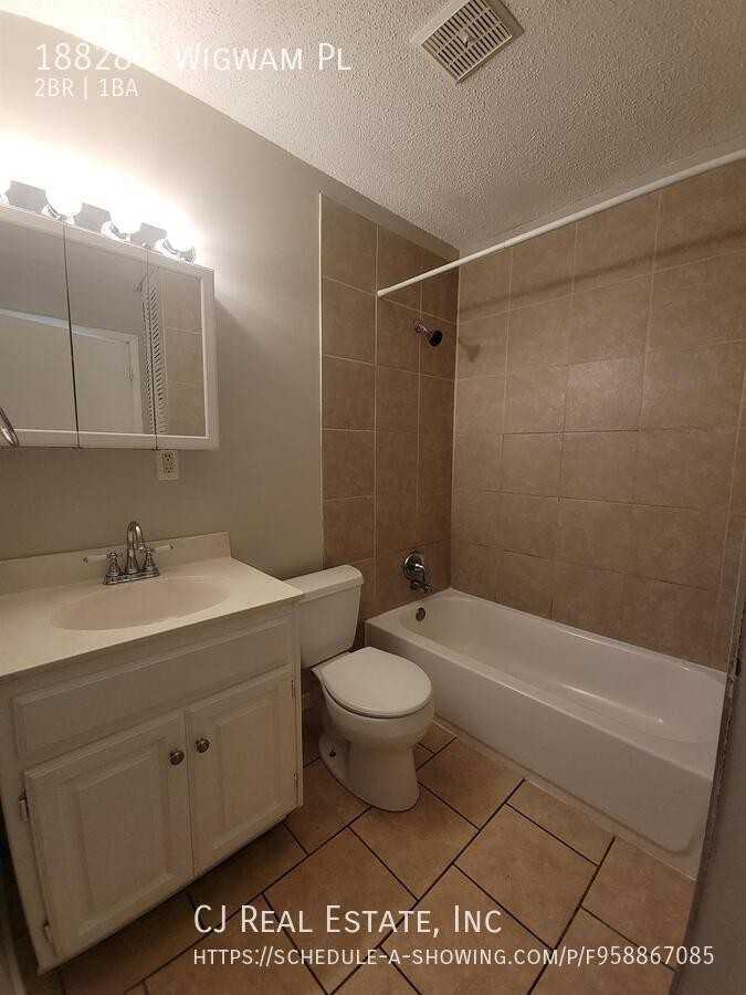 18828 E Wigwam Pl - Photo 7 of 9