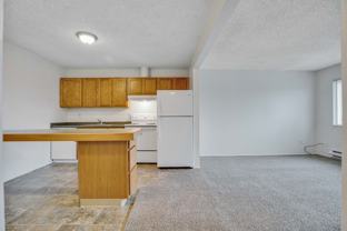 #410 OAK MANOR - Photo 1 of 1