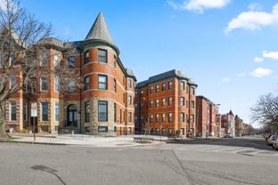 2201 Brookfield Ave #303 - Photo 1 of 1