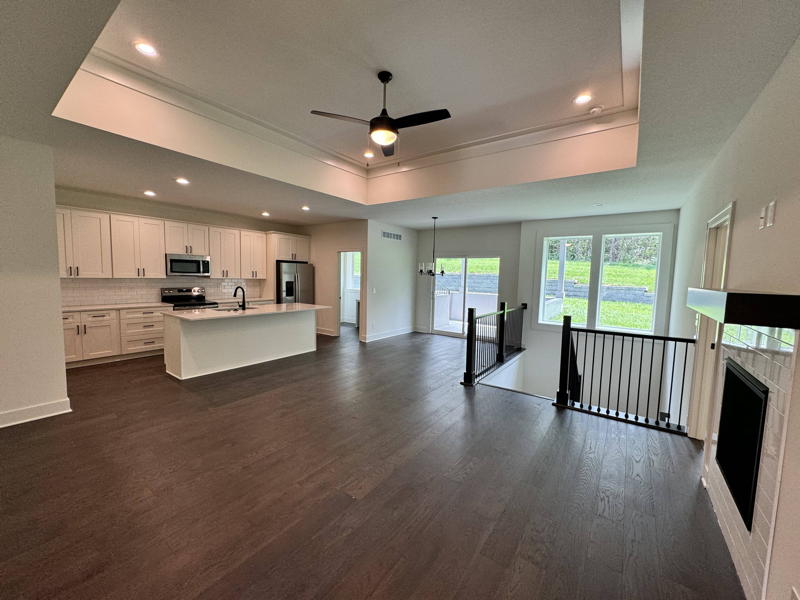 1617 Sw Hedgewood Ln - Photo 3 of 34