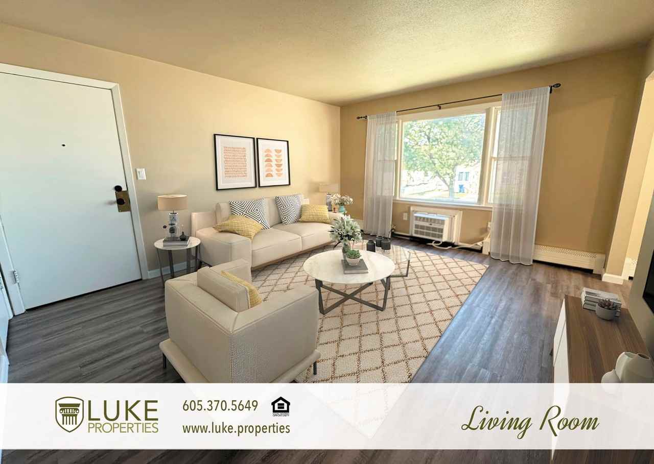 316 N Lake Ave #4 - Photo 4 of 17