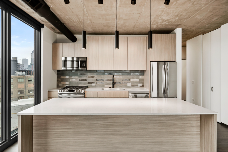 1450 West Washington Boulevard - Photo 2 of 14