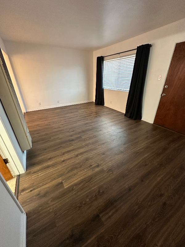 916 N Market St #4 - Photo 2 of 13