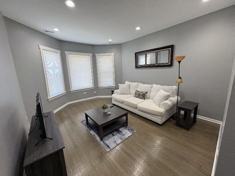 1755 W 72nd St #2 - Photo 2 of 16