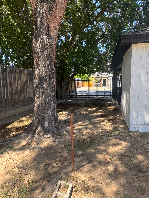 861 W 8th Pl #861 - Photo 3 of 8