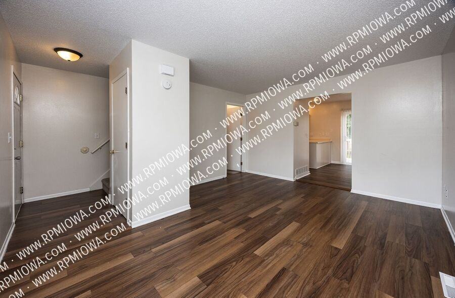 1010 W 1st Ave - Photo 3 of 16