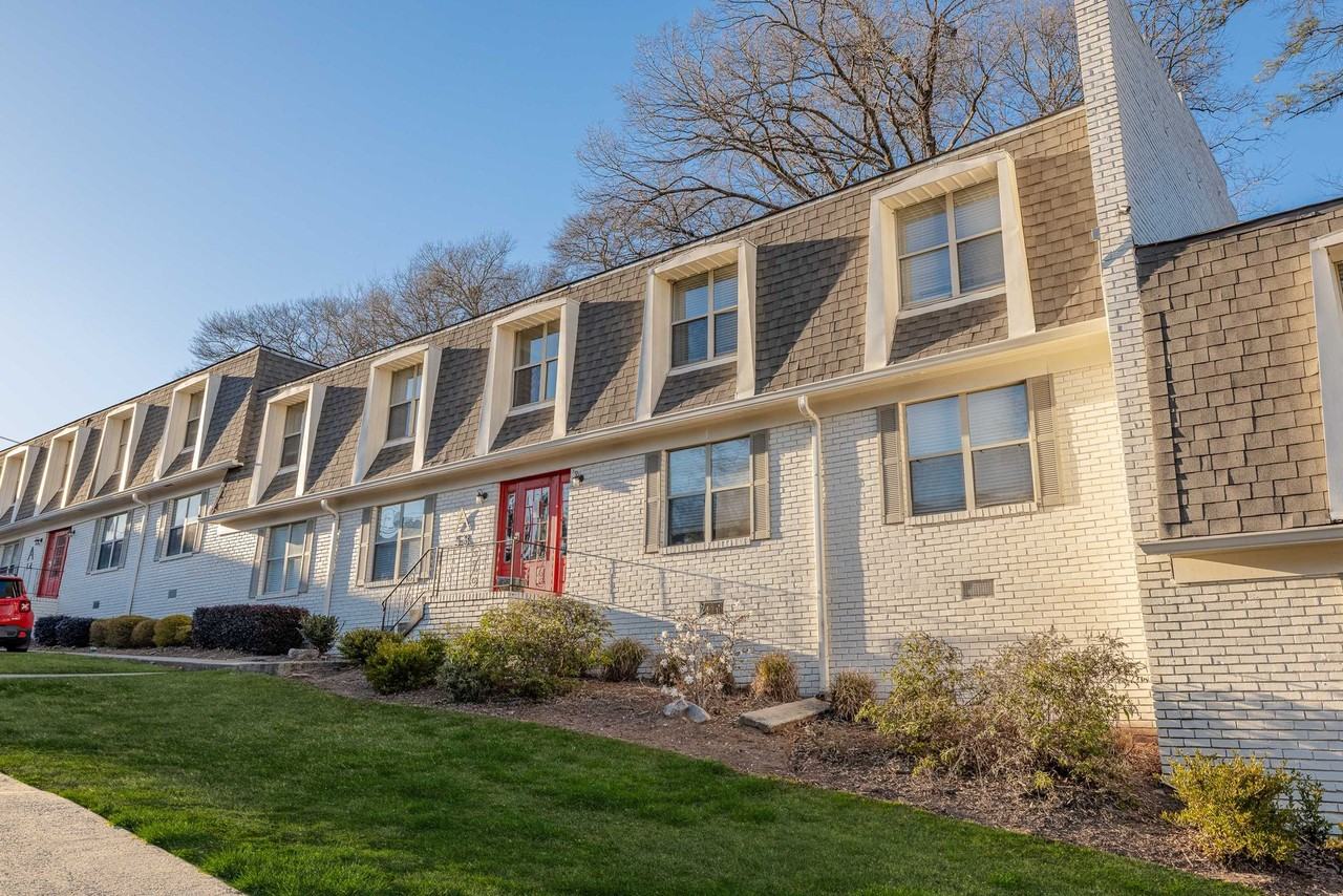 Westside Court | Modern Living in the Heart of Westside - Photo 2 of 28