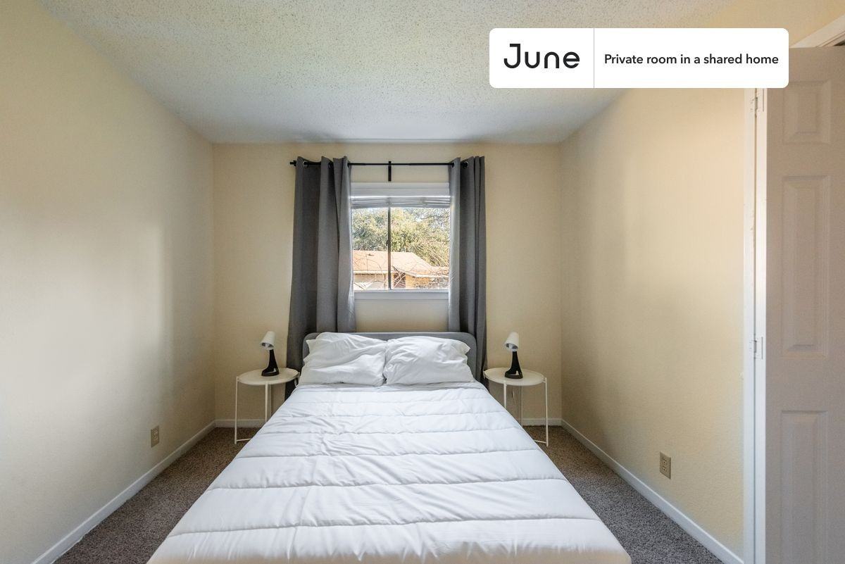 5005 Winding Trl #B - Photo 4 of 24