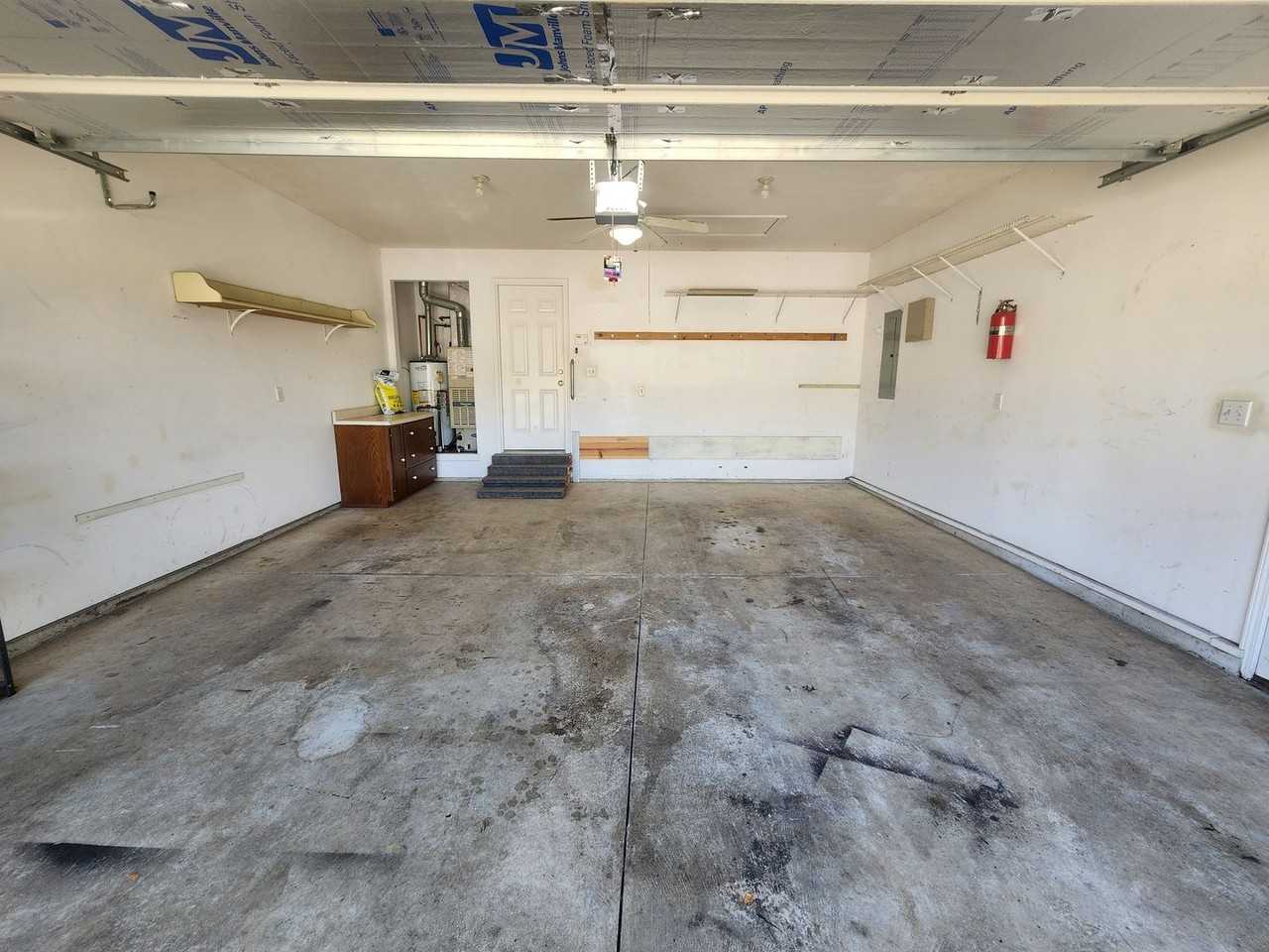 1760 Crabtree Ct - Photo 2 of 28