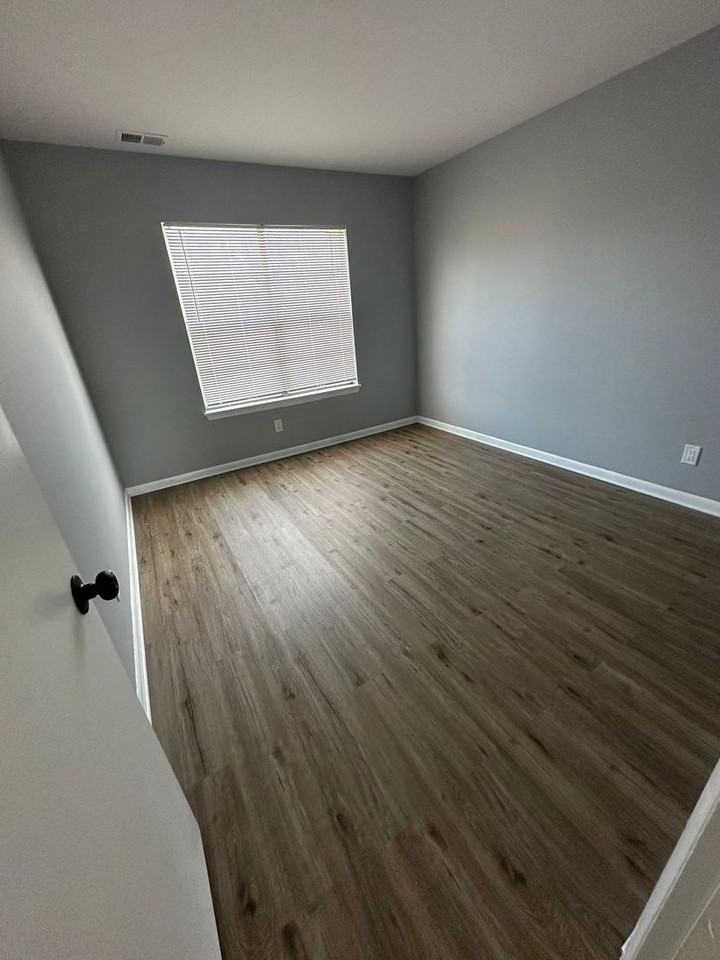 Mapleview 1802-1806 - Photo 6 of 19