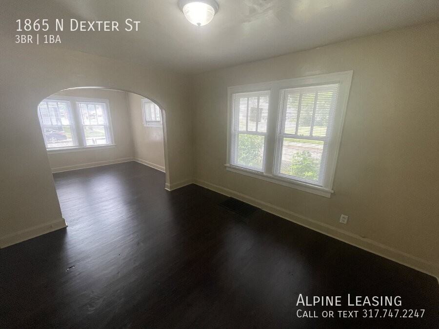 1865 North Dexter Street - Photo 3 of 7