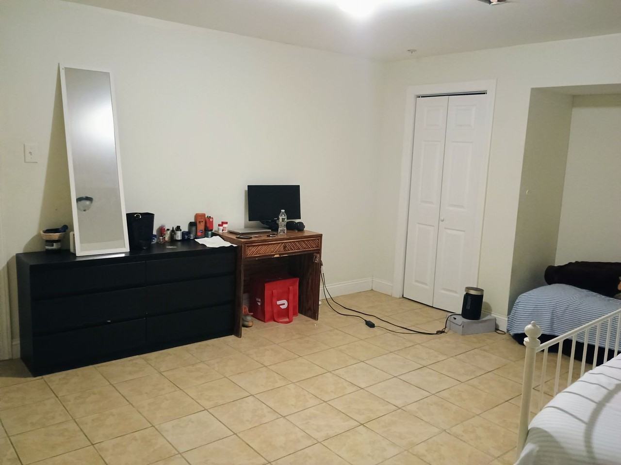 420 N 40th st - Photo 3 of 7