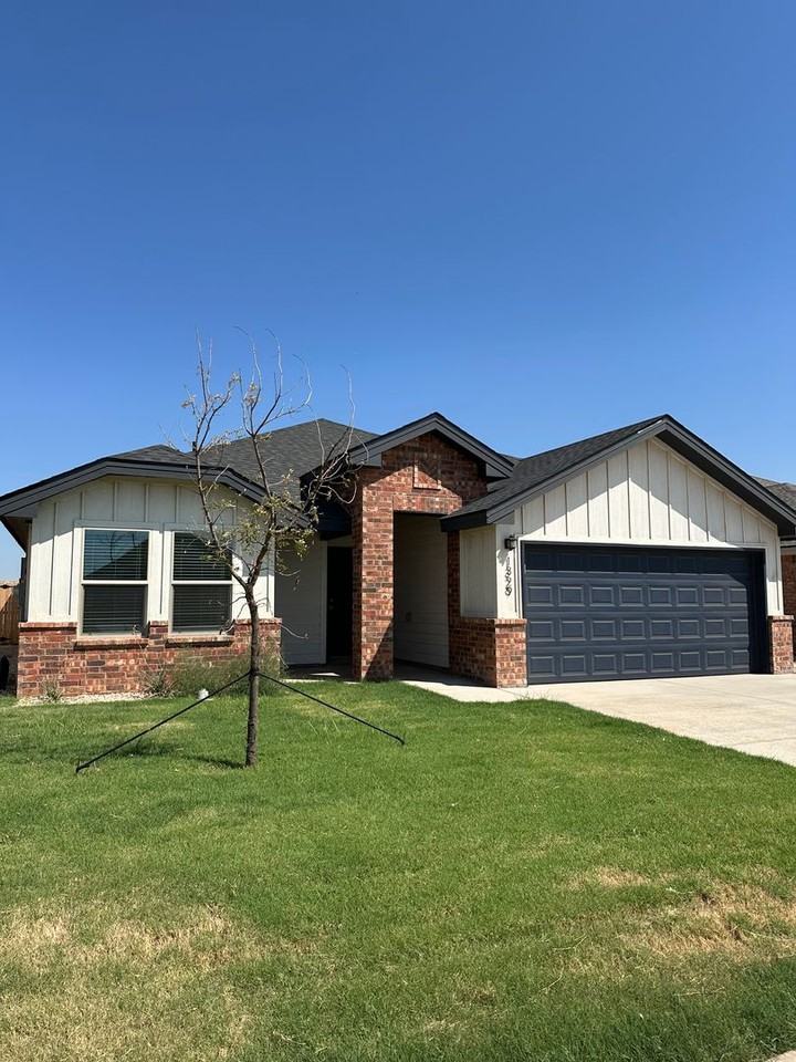 1329 Bajada St - Photo 3 of 29