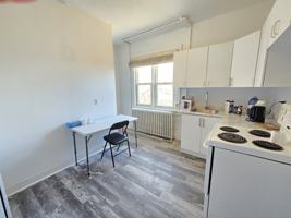 featured image of 610 Dundas Street West #6