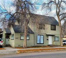 featured image of 826 3rd Ave S