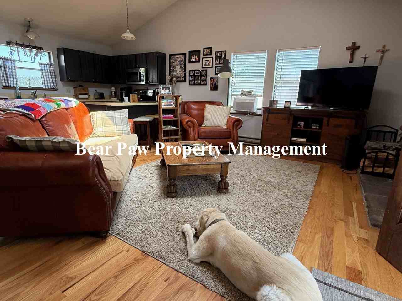 30821 Hilltop Dr - Photo 4 of 15